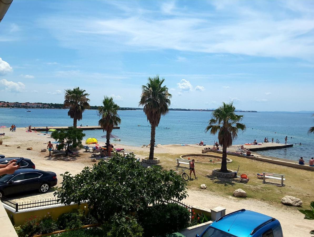 Deby Beach House Vir Esterno foto
